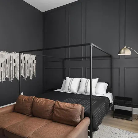Luxury 6 Bed 3 Bedroom Walk To Restaurants And Coffee